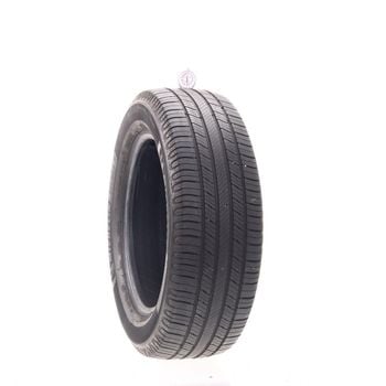 Set of (2) Used 235/60R18 Michelin Defender 2 107H - 6.5-7.5/32