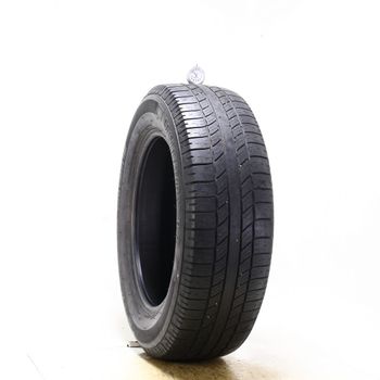 Used 235/65R18 Uniroyal Laredo Cross Country Tour 104T - 5/32