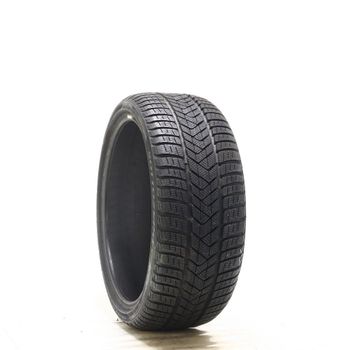 Set of (4) New 235/35R20 Pirelli Winter Sottozero 3 92W - 99.000000/32