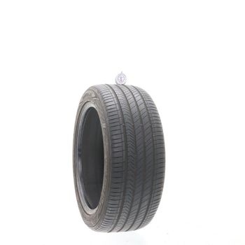 Set of (2) Used 235/45ZR17 Kumho Majesty 9 Solus TA91 97W - 6.5-7.5/32