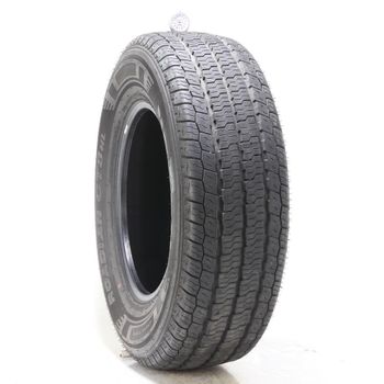Set of (2) Used LT275/70R18 Nexen Roadian CT8 HL 125/122R - 11/32