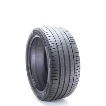 Set of (2) Used 315/35R21 Pirelli P Zero Run Flat 111Y - 7-8/32
