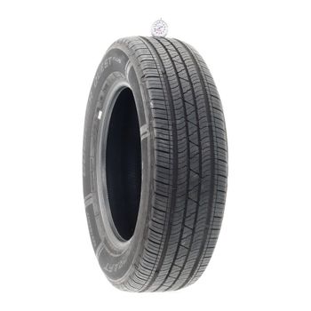 Set of (2) Used 225/65R17 Mastercraft Courser Quest Plus 102H - 9-9.5/32