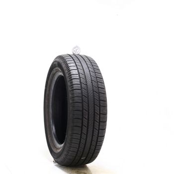 Set of (2) Used 205/60R16 Michelin Defender 2 92H - 9/32