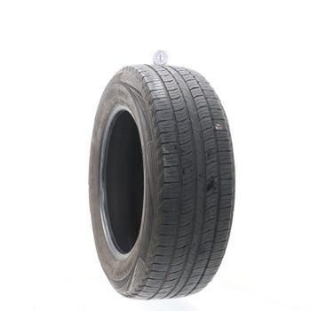 Set of (2) Used 255/60R18 Kumho Road Venture APT 112V - 6.5/32