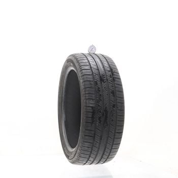 Set of (2) Used 235/45R19 Michelin Defender 2 99H - 8-8.5/32