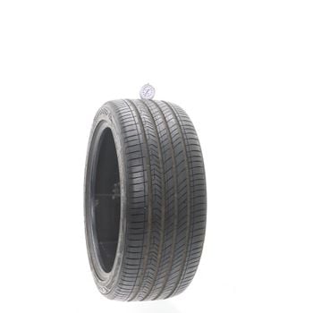 Set of (2) Used 245/40ZR18 Kumho Majesty 9 Solus TA91 97W - 8-8.5/32