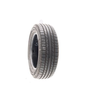 Used 215/60R16 Michelin Defender 2 95H - 9.5/32