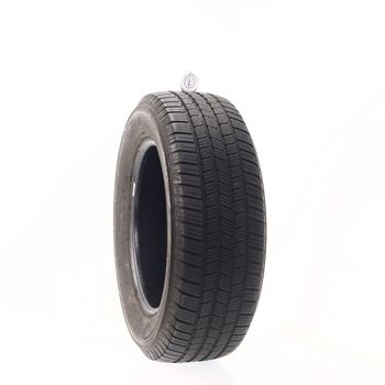 Used 235/65R17 Michelin Defender LTX M/S 104T - 7/32
