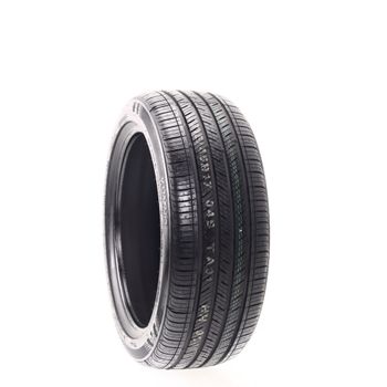 New 215/45R17 Kumho Solus TA31 87H