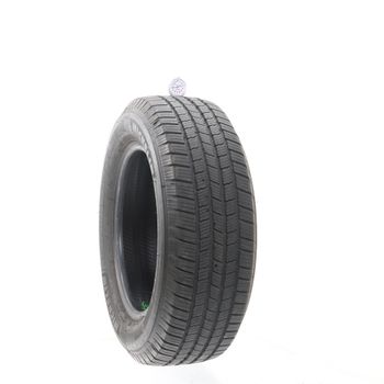 Set of (2) Used 235/65R17 Michelin Defender LTX M/S 104T - 10-10.5/32