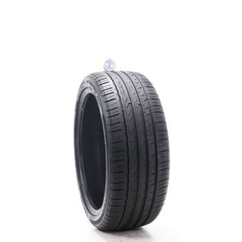 Set of (2) Used 235/40R19 Sailun Atrezzo SVA1 96V - 7.5/32