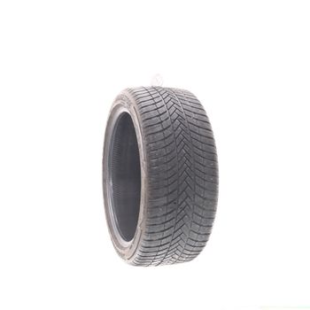 Used 255/40R19 Bridgestone Blizzak LM-005 100V - 5.5/32