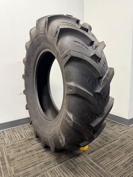 New 14.9-26 Agstar 1360 R-1 132A8