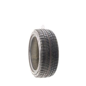 Used 235/45R17 Bridgestone Blizzak WS60 Studless 94R - 8/32