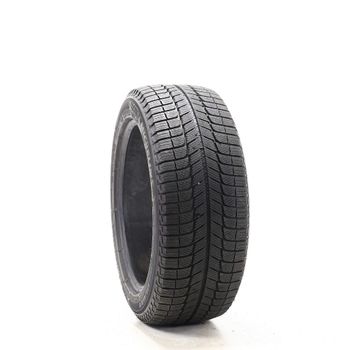 Set of (2) Driven Once 235/45R17 Michelin X-Ice Xi3 97H - 10/32
