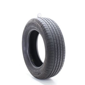 Used 225/65R17 Michelin Defender XT 102T - 9/32