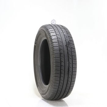 Used 235/60R18 Michelin Defender 2 107H - 10/32