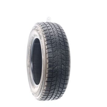 Used 235/65R17 Bridgestone Blizzak WS70 Studless 104T - 10/32
