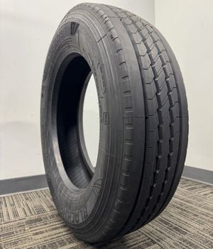 New 255/70R22.5 Blackhawk BTR03 140/137M