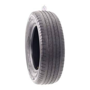 Set of (2) Used 235/65R17 Michelin Primacy MXV4 103T - 6/32
