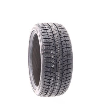 Set of (2) New 245/40R18 Bridgestone Blizzak WS90 Studless 97H