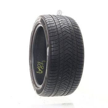 Set of (4) Used 325/35R22 Pirelli Scorpion Winter L 114W - 7-7.5/32