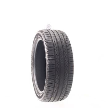 Set of (2) Used 235/45R19 Michelin Defender 2 99H - 9-10/32