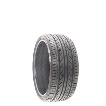 Driven Once 255/30ZR20 Delinte Thunder D7 92W - 9/32