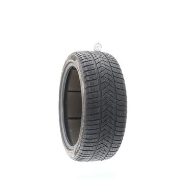 Set of (2) Used 235/40R19 Pirelli Winter Sottozero 3 TO PNCS 96V - 9/32