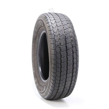 Set of (2) Used LT275/70R18 Nexen Roadian CT8 HL 125/122R - 12.5-14/32