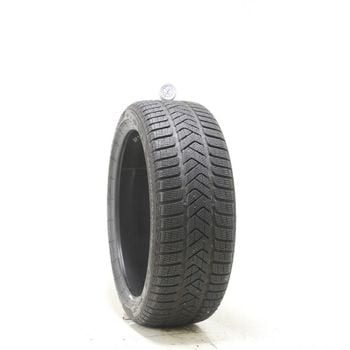 Set of (2) Used 225/40R19 Pirelli Winter Sottozero 3 Run Flat 93H - 8-8.5/32