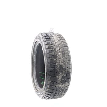 Used 215/50R17 Bridgestone Blizzak WS70 Studless 95T - 8.5/32