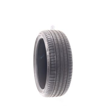 Set of (4) Used 245/35R20 Pirelli P Zero PZ4 MOE Run Flat 95Y - 7/32