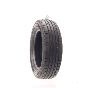 Set of (4) Used 215/65R17 Michelin Defender 2 103H - 9-9.5/32