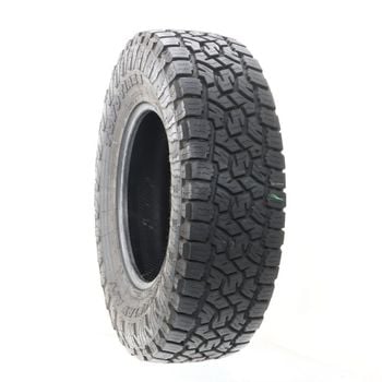 Set of (2) Used LT285/75R18 Toyo Open Country A/T III 129/126S - 16/32