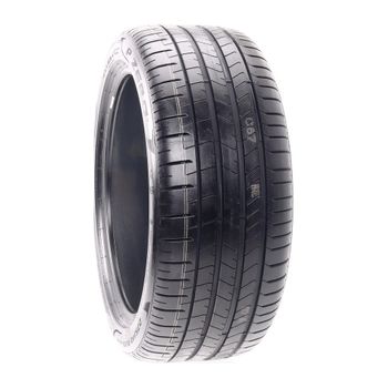 New 275/40R20 Pirelli P Zero PZ4 Run Flat 106W - 9/32