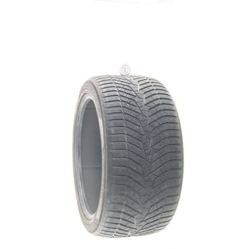 Used 315/35R20 Yokohama BluEarth Winter V905 110V - 7/32