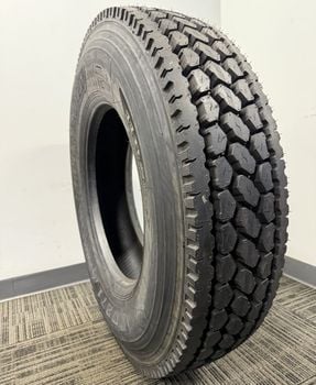 Used 11R22.5 Super Cargo D271 144/142L - 30/32