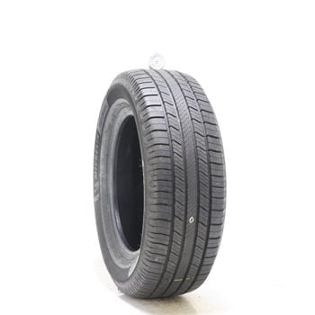 Set of (2) Used 225/60R16 Michelin Defender 2 98H - 10/32