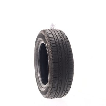Set of (2) Used 225/65R17 Michelin Defender 2 102H - 8-8.5/32