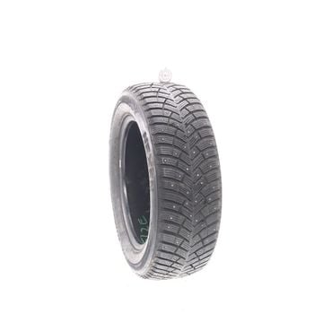 Set of (2) Used 235/60R18 Nexen WinGuard winSpike 3 Studded 107T - 10.5/32