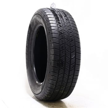 Set of (2) Used 275/60R20 Starfire Solarus HT 115T - 8/32