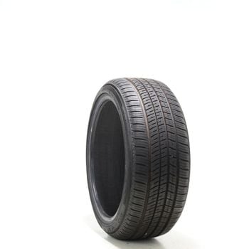 Set of (2) Driven Once 235/40R19 Yokohama Avid Ascend GT 96V - 11.5/32