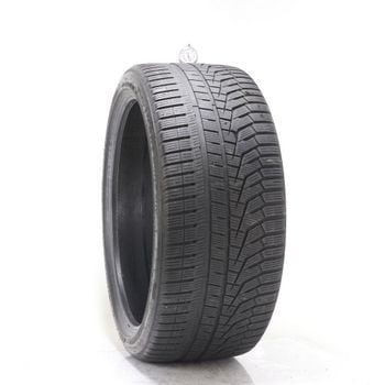 Set of (2) Used 295/35R23 Hankook Winter iCept evo2 SUV AO 108W - 6.5/32