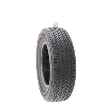 Used 235/70R16 Bridgestone WeatherPeak 106H - 9/32