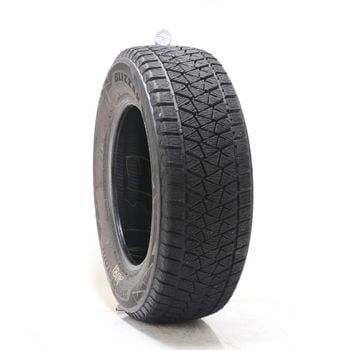 Set of (2) Used 265/65R18 Bridgestone Blizzak DM-V2 112R - 11-12/32