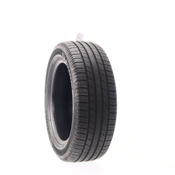 Set of (2) Used 235/55R18 Michelin Defender 2 100H - 10-10.5/32