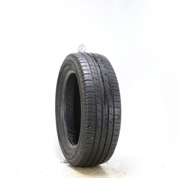 Set of (2) Used 215/60R17 Michelin Defender 2 96H - 8-9.5/32