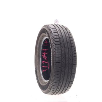 Set of (2) Used 235/65R17 Michelin Defender 2 104H - 8.5-9.5/32